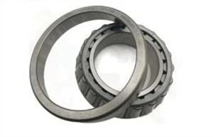 841 - 832 Rulment cu role conice